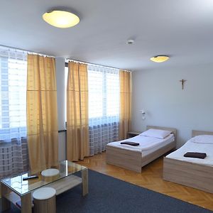 Private Bathroom King Room